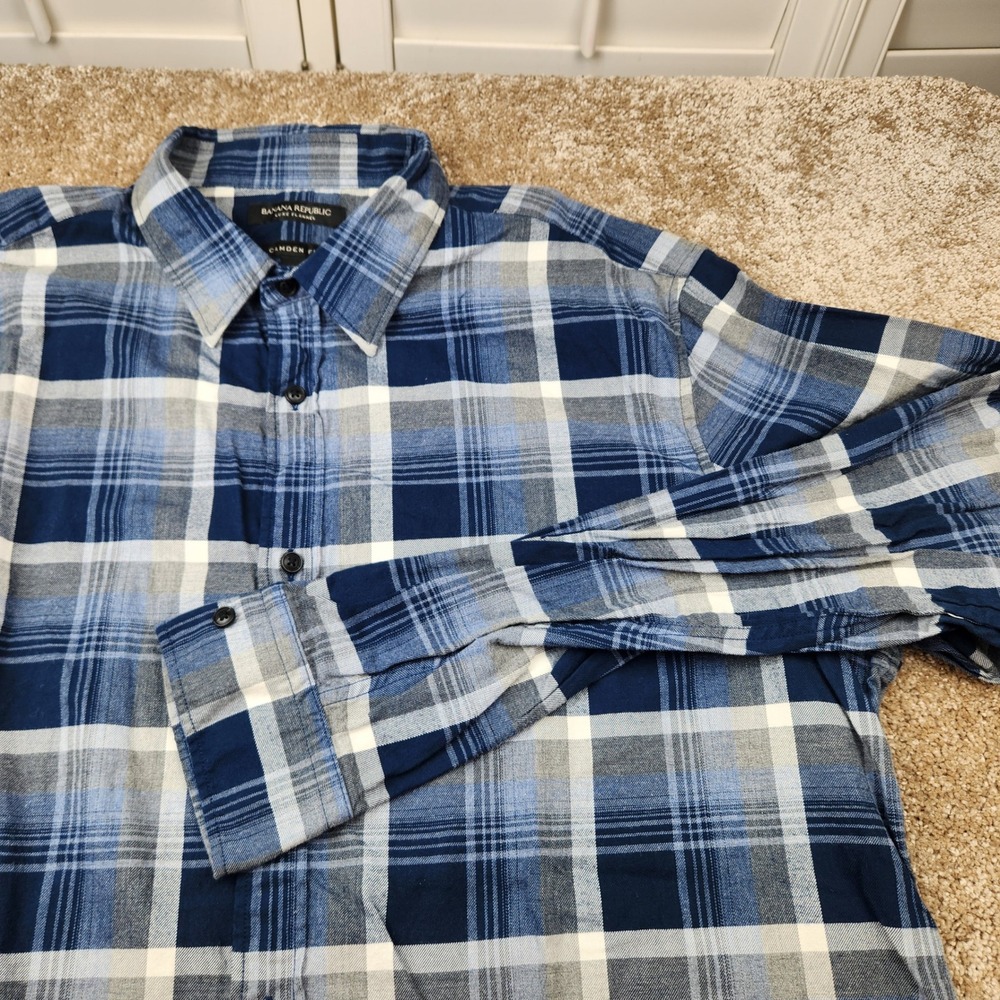 Banana Republic Luxe Flannel Shirt Mens XL Camden Fit Blue White Plaid Cotton
